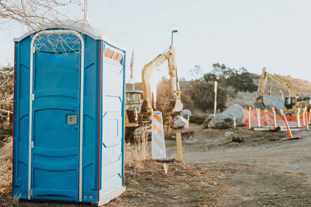Portable Toilet Options We Offer in Chickamauga, GA